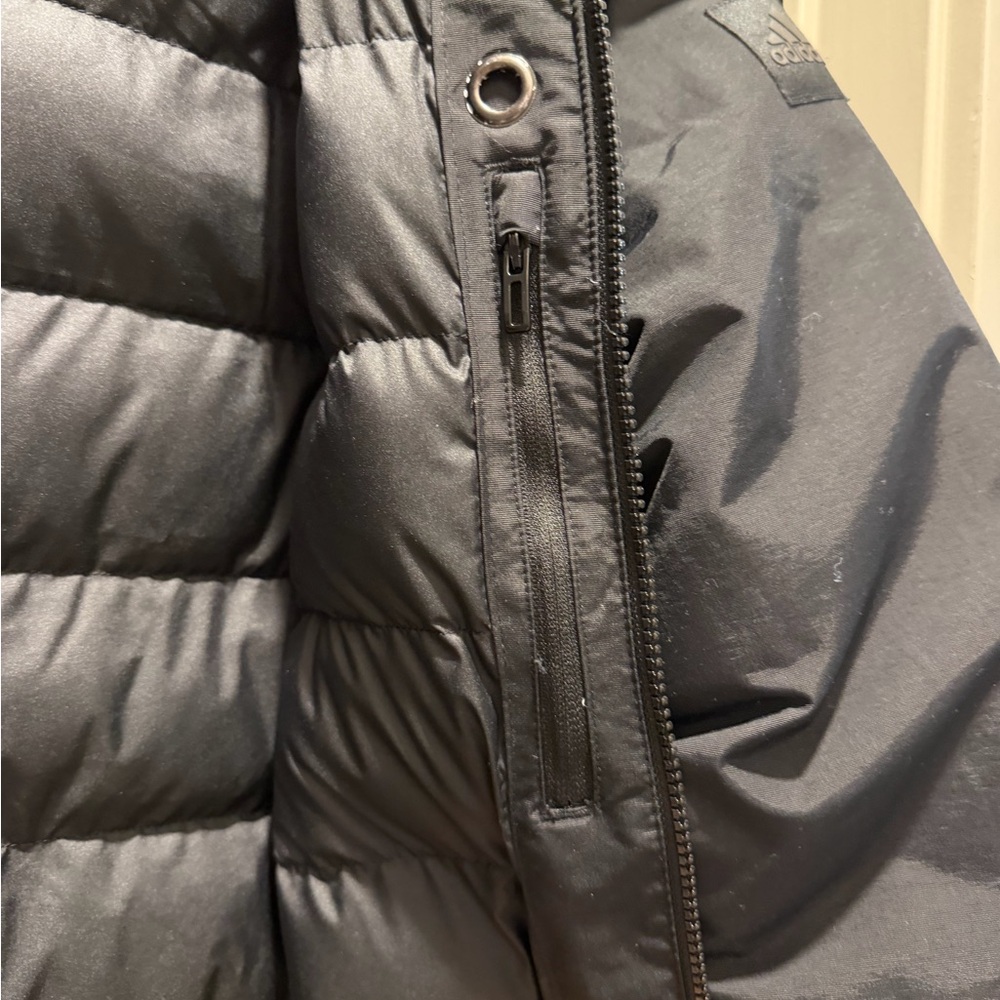 Adidas Black and Gray Puffer Jacket - Picture 4 of 11